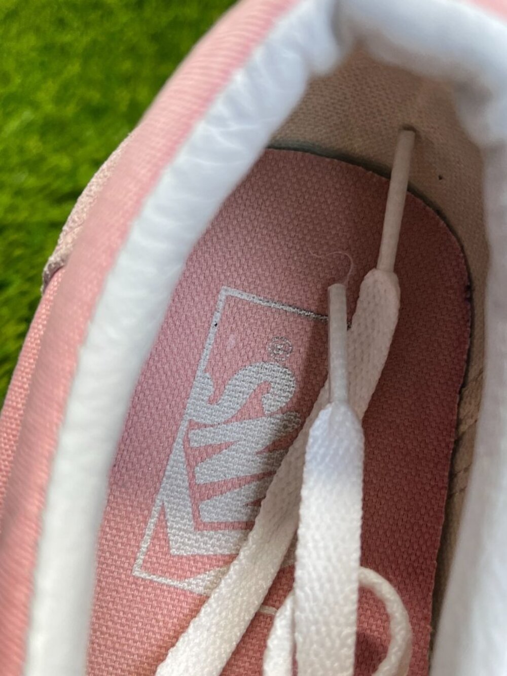 Vans Old Skool Womens Size 7.5 Pink White Athletic Skateboarding Shoes Sneakers - Picture 8 of 10